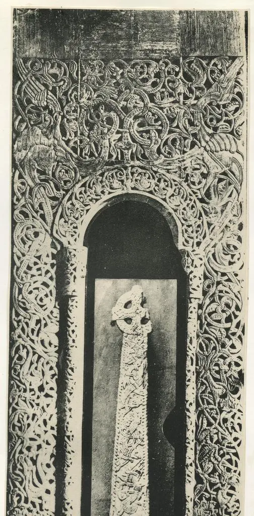 Anonimo scandinavo sec. XII , Motivi decorativi geometrici