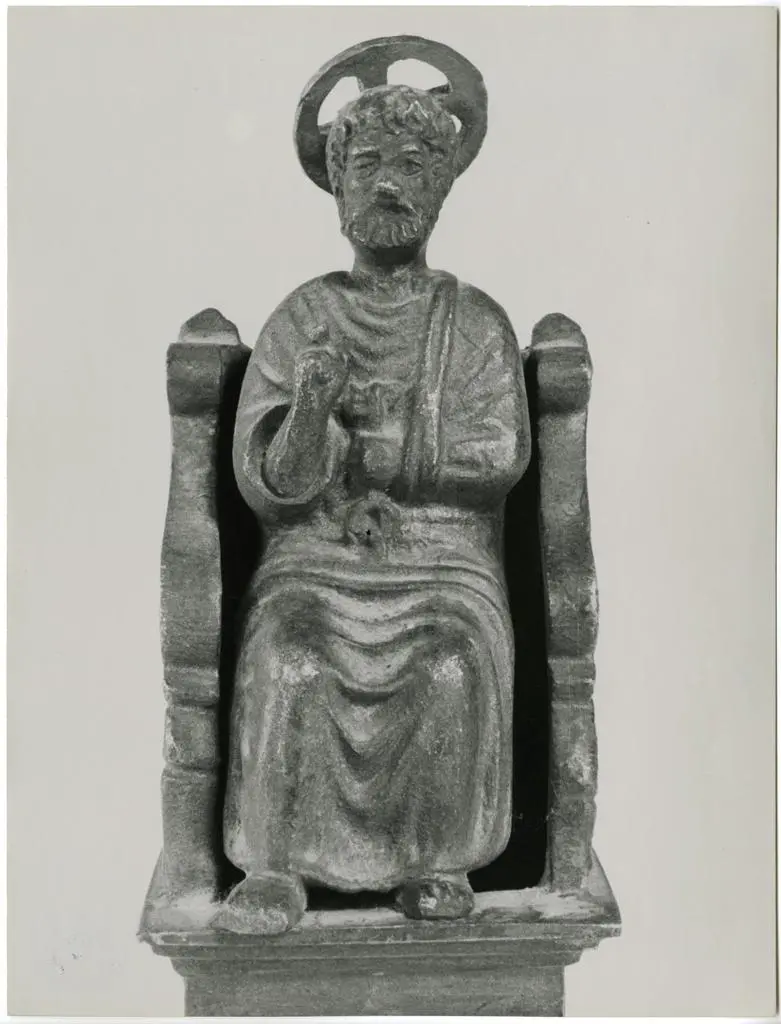 Anonimo , Anonimo - sec. XII/ XIII - San Pietro in cattedra benedicente. Veduta frontale