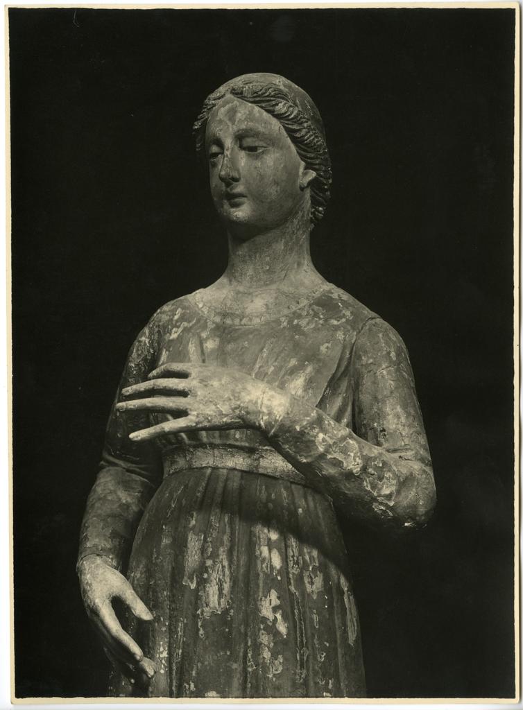 Anonimo , Anonimo senese - sec. XV - Maria Vergine annunciata. Particolare del busto