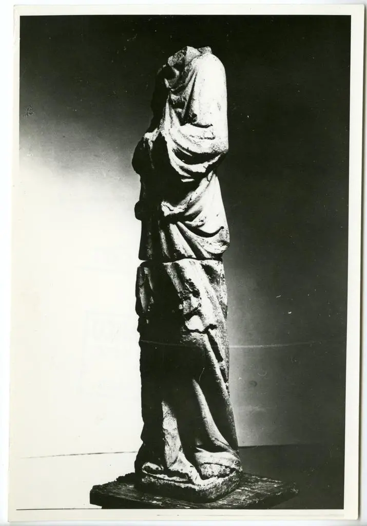 Anonimo , Anonimo - sec. XIII - Figura acefala di Santo