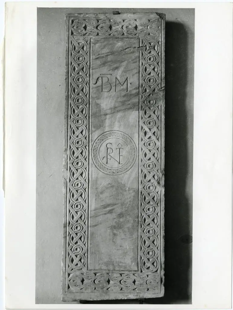 Anonimo , Anonimo sec. IX/ X - Motivi decorativi geometrici e vegetali