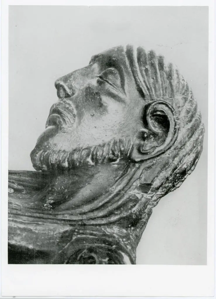 Anonimo , Anonimo sec. XIII/ XIV - Cristo deposto dalla croce, particolare del volto