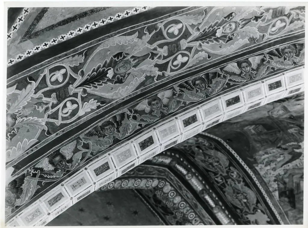 Cenni di Pepo , Motivi decorativi vegetali con putti