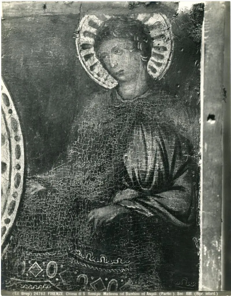 Brogi , Firenze. Chiesa di S. Remigio. Madonna col Bambino ed Angeli. (Partic.). Sec. XIII.