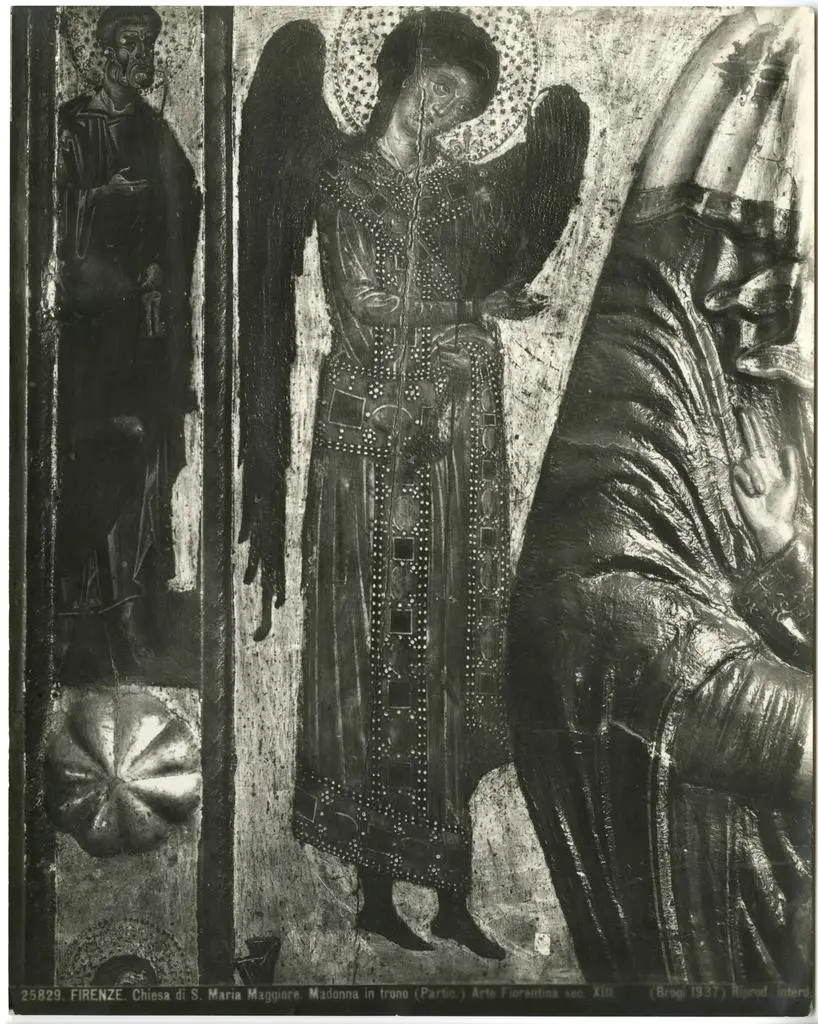Brogi , Firenze - Chiesa di S. Maria Maggiore. Madonna in trono (Partic.) - Arte fiorentina sec. XIII