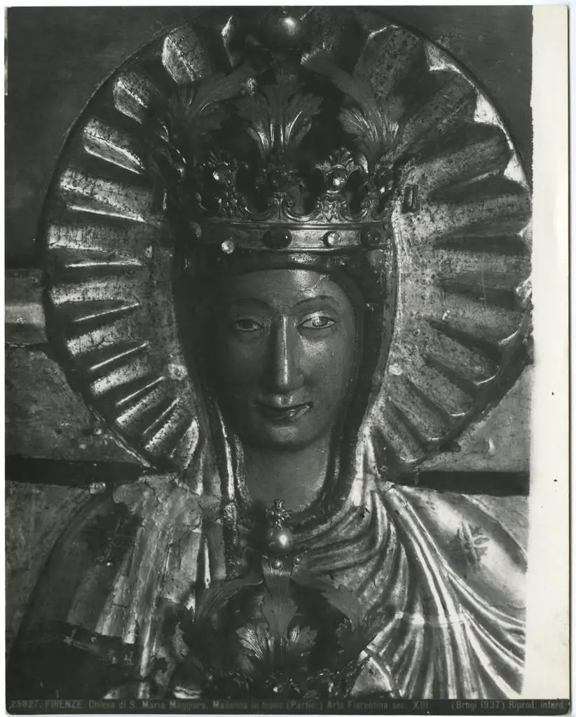Brogi , Firenze - Chiesa di S. Maria Maggiore - Madonna in trono (Partic.) - Arte fiorentina sec. XIII