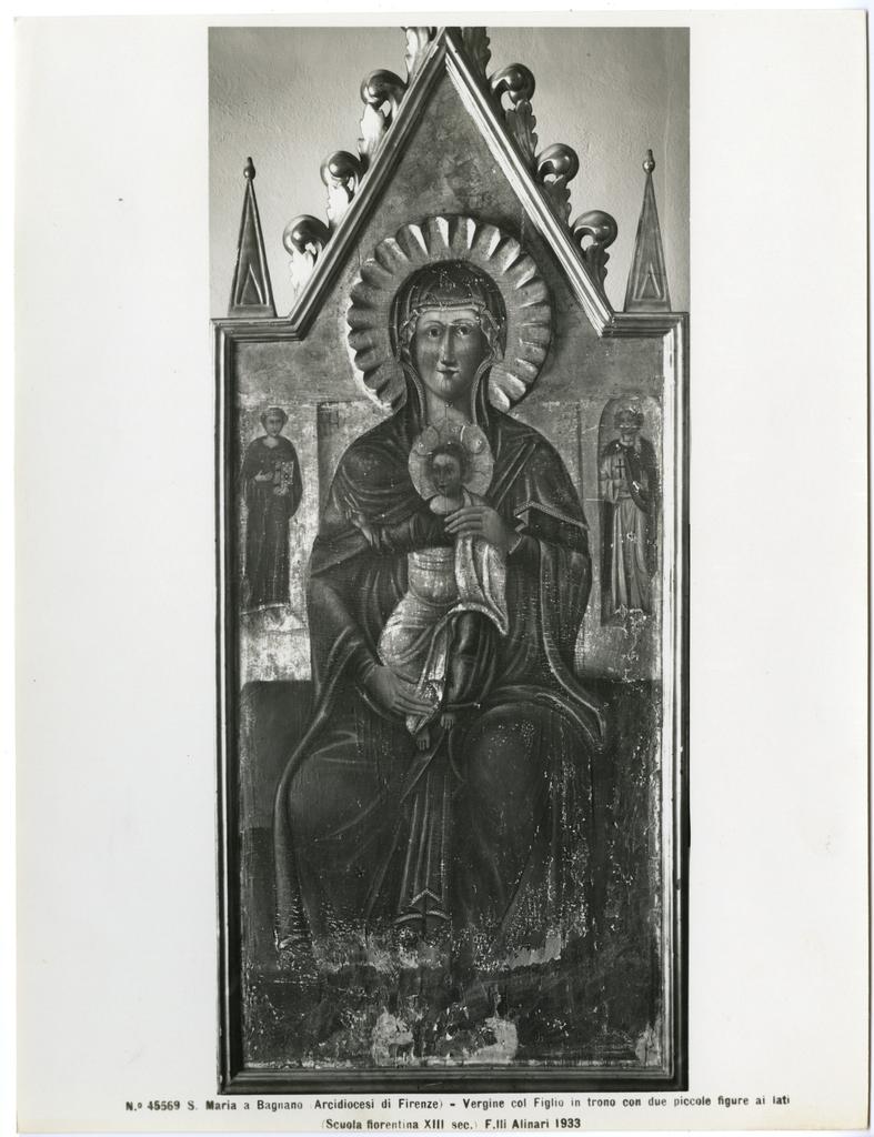 Alinari, Fratelli , S. Maria a Bagnano (Arcidiocesi di Firenze) - Vergine col Figlio in trono con due piccole figure ai lati (Scuola fiorentina XIII sec.)