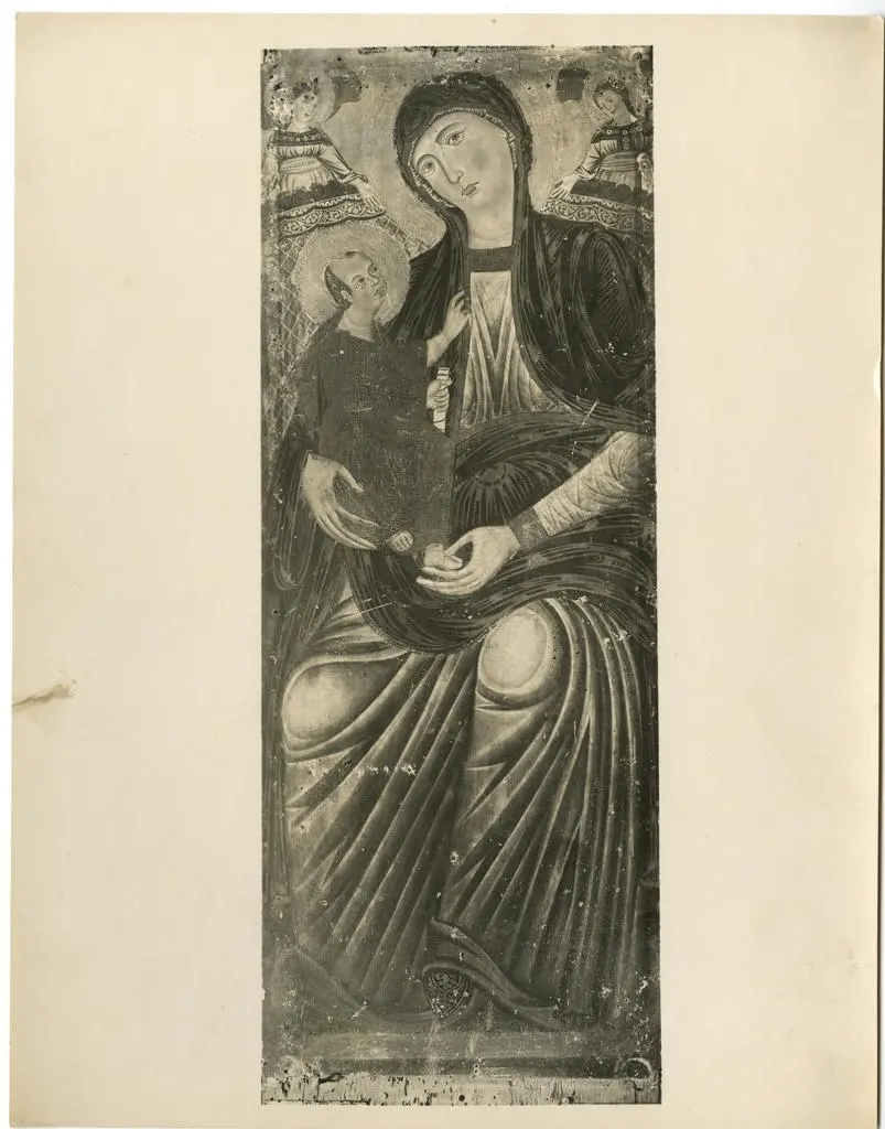 Gabinetto Fotografico della Soprintendenza Speciale per il Patrimonio Storico, Artistico ed Etnoantropologico e per il Polo Museale della citt&agrave; di Firenze , Poppi. Chiesa di Badia. Madonna col Bambino sec. XIII