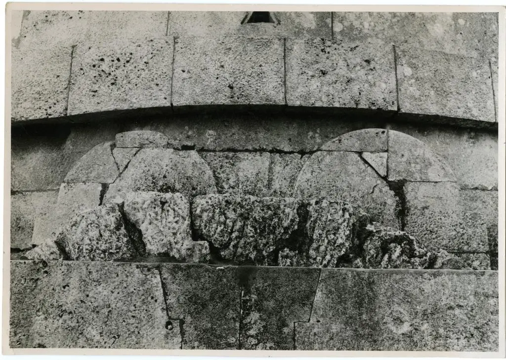 Casadio Alvaro , Aloisio - sec. VI - Mausoleo di Teodorico, particolare