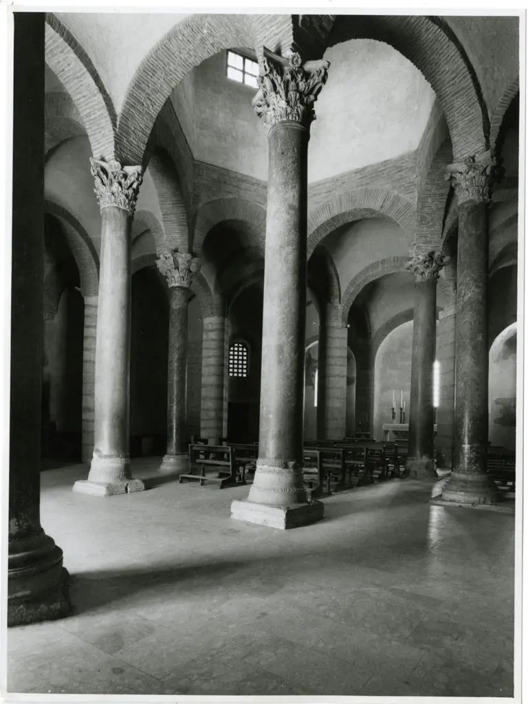 Gramignazzi Serrone, Valerio , Benevento - S. Sofia, interno