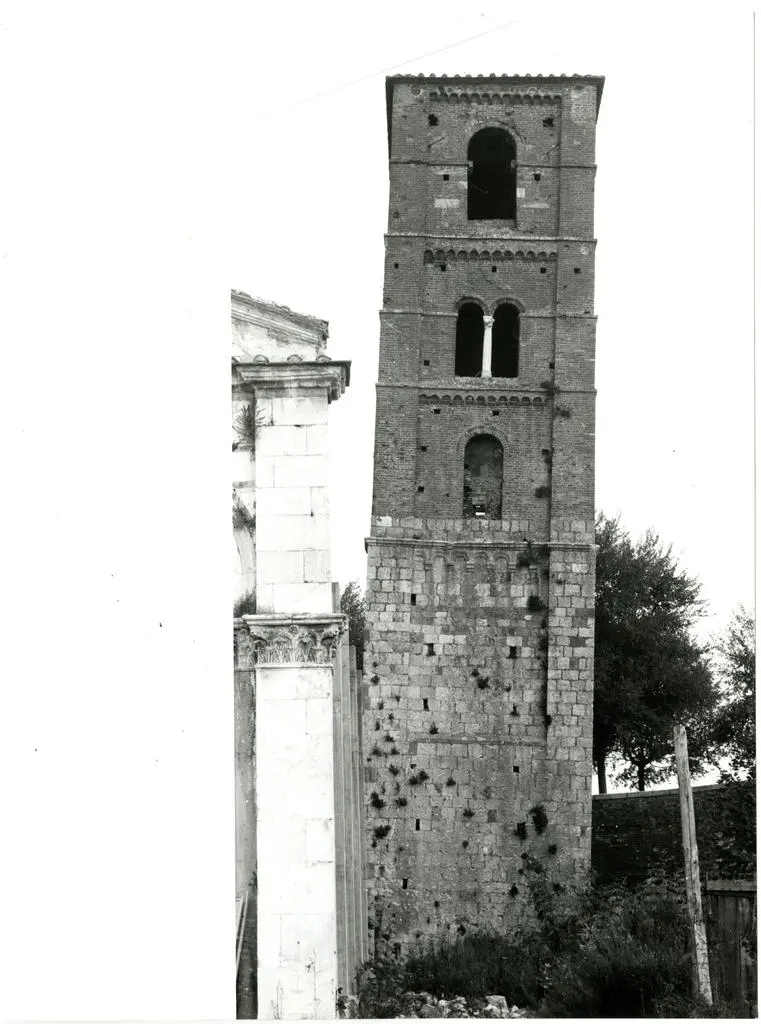Universit&agrave; di Pisa. Dipartimento di Storia delle Arti , Pisa - San Michele degli Scalzi - campanile