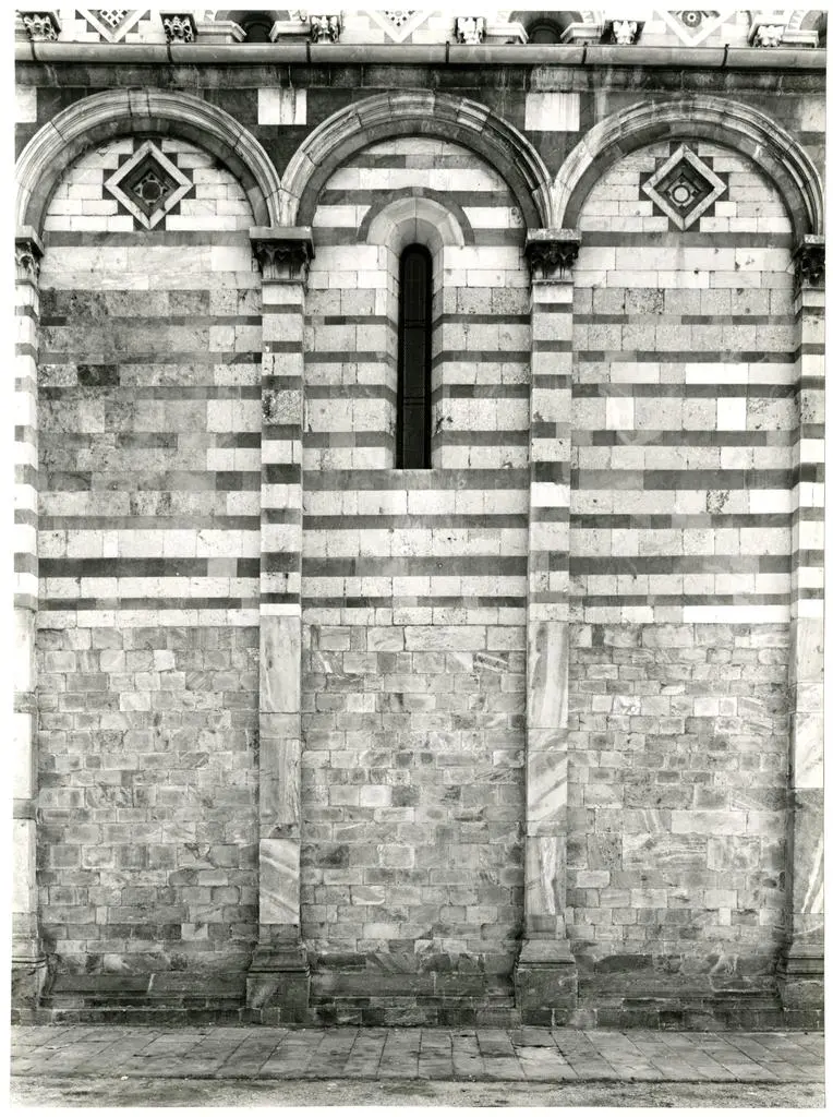 Universit&agrave; di Pisa. Dipartimento di Storia delle Arti , Pisa - San Paolo a Ripa d'Arno - part. fianco sinistro