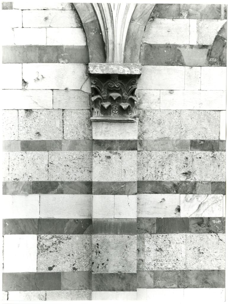 Università di Pisa. Dipartimento di Storia delle Arti , Pisa - San Paolo a Ripa d'Arno - capitello di parasta- fianco sinistro