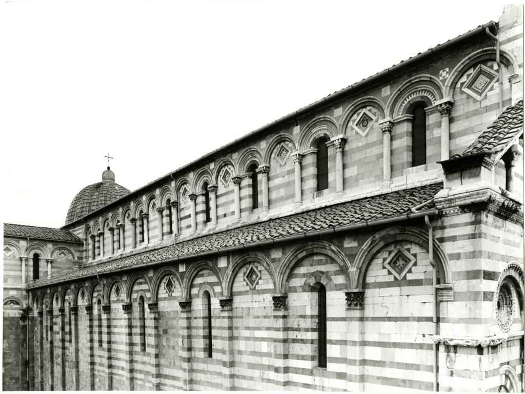 Università di Pisa. Dipartimento di Storia delle Arti , Pisa - San Paolo a Ripa d'Arno - fianco sinistro