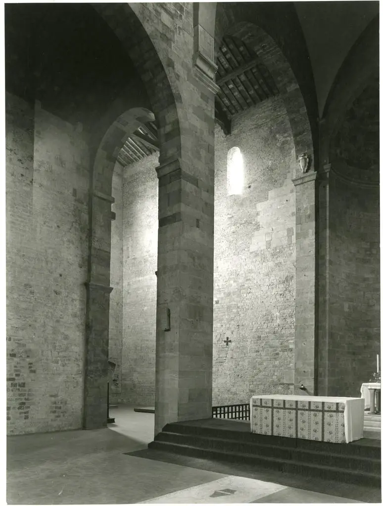 Università di Pisa. Dipartimento di Storia delle Arti , Pisa - San Paolo a Ripa d'Arno - interno