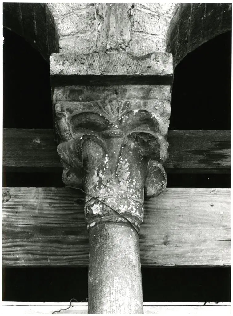 Universit&agrave; di Pisa. Dipartimento di Storia delle Arti , Pisa - Sant'Agata - capitello