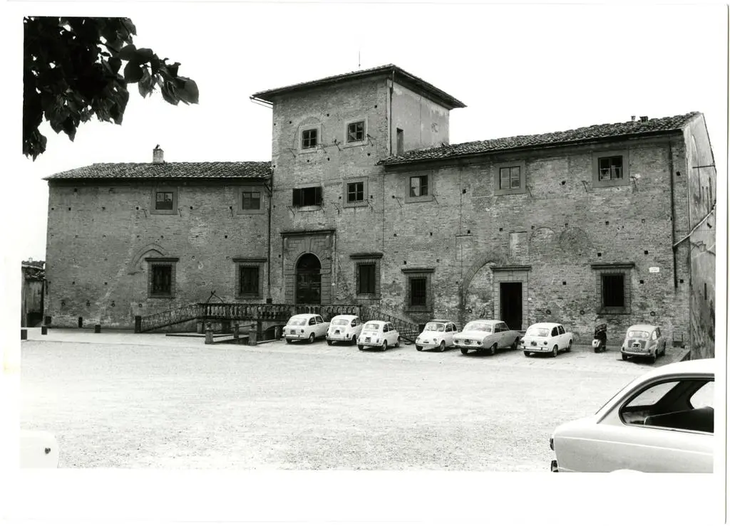 Anonimo , Anonimo - sec. XIII/ XIV - Palazzo Vescovile