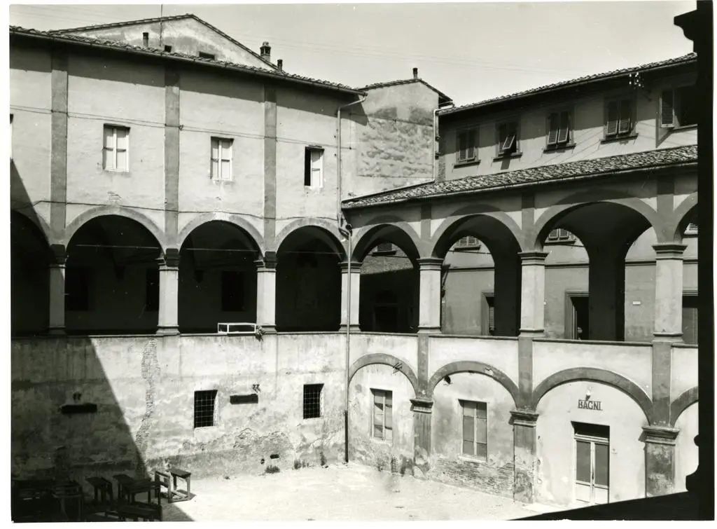 Universit&agrave; di Pisa. Dipartimento di Storia delle Arti , San Miniato - Chiostro del convento di S. Domenico
