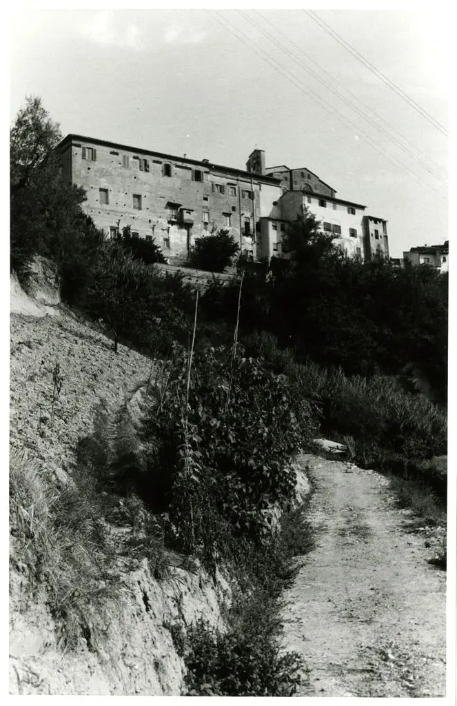 Anonimo , Anonimo - sec. XVII/ XVIII - Veduta del convento di S. Francesco e di alcune abitazioni in via S. Andrea