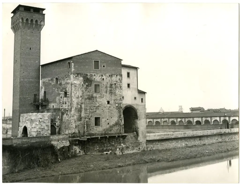 Universit&agrave; di Pisa. Dipartimento di Storia delle Arti , Pisa: la Cittadella