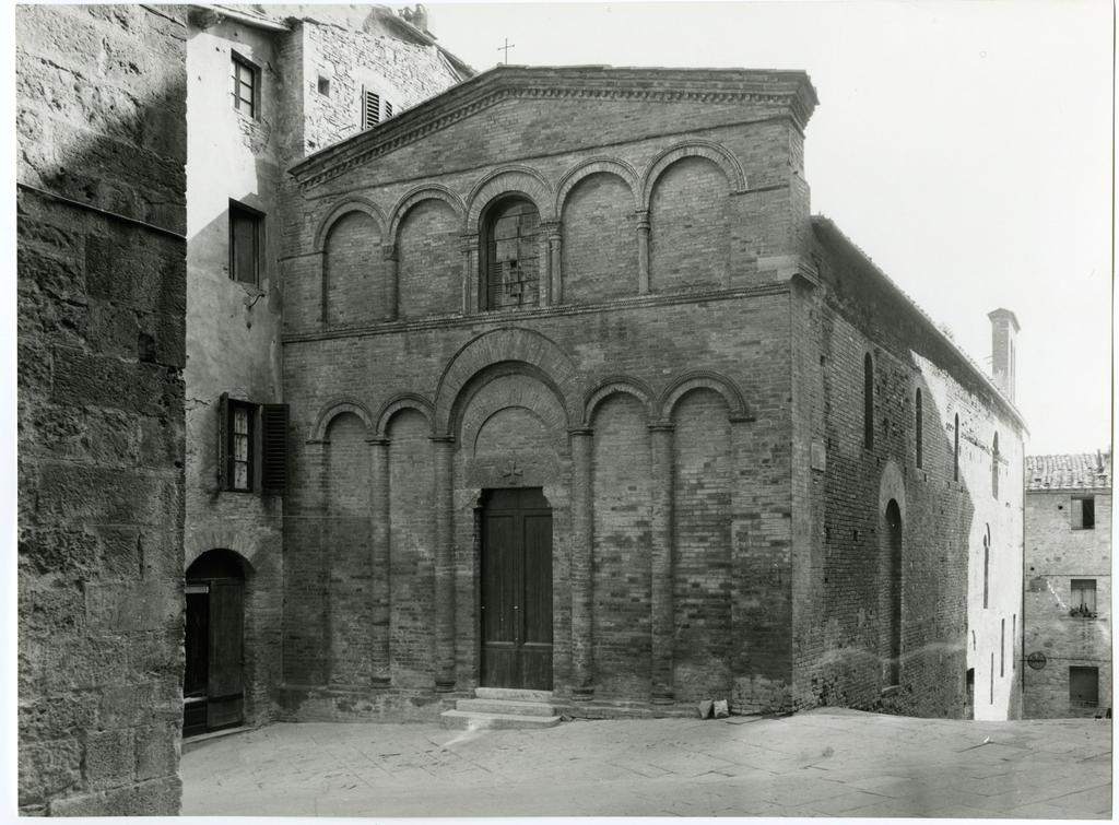 Università di Pisa. Dipartimento di Storia delle Arti , San Gimignano - chiesa di S. Bartolo