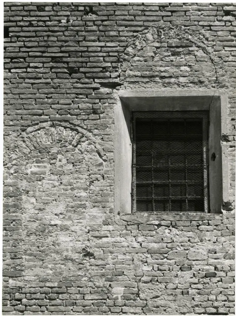 Universit&agrave; di Pisa. Dipartimento di Storia delle Arti , Anonimo - sec. XVI - finestra