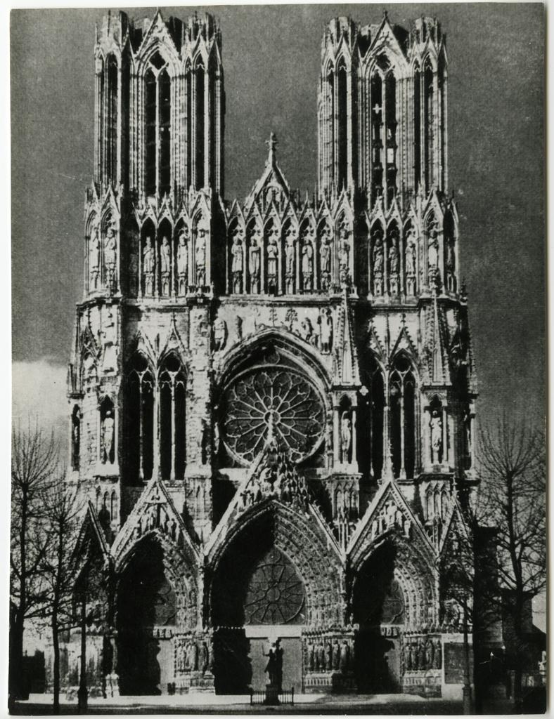 Anonimo , Reims, Cattedrale - Fronte occidentale - Portali 1240-60 - Rosone c. 1290 - Torri sec. XIV