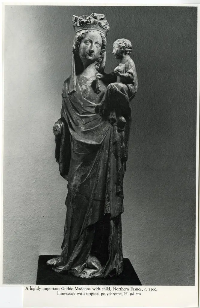 Anonimo , A highly important Gothic Madonna with child, Northern France, c. 1360, lime-stone with original polychrome, H. 98 cm