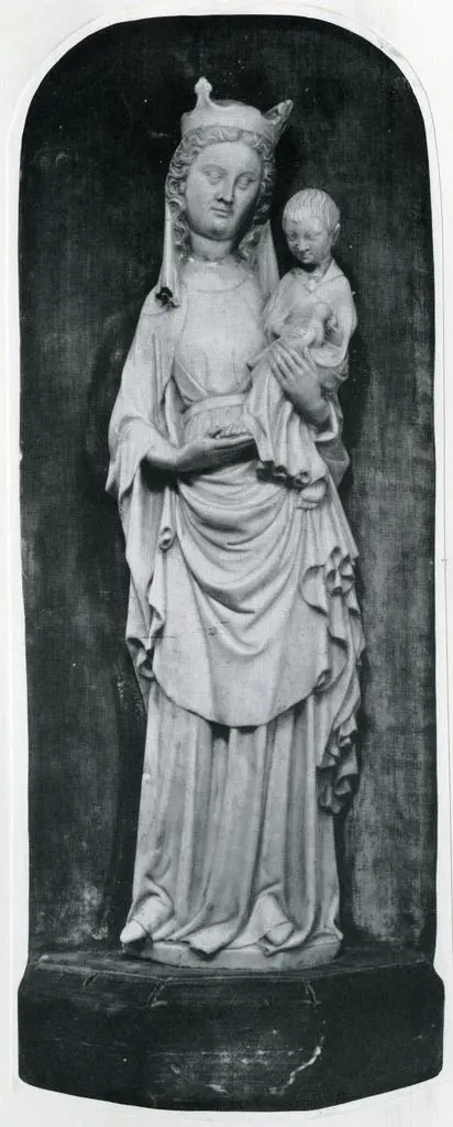 Anonimo sec. XIV , Madonna con Bambino che tiene in mano un uccello