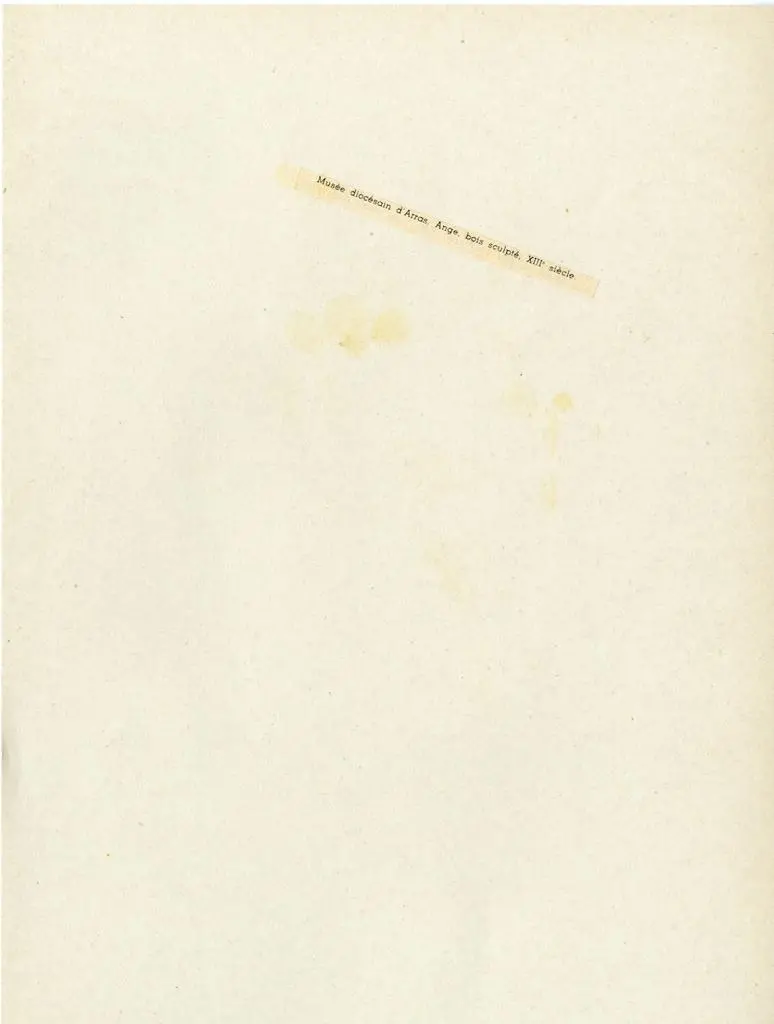 Anonimo , Mus&eacute;e dioc&eacute;sain d'Arras. Anges, bois sculpt&eacute;, XIIIe si&eacute;cle