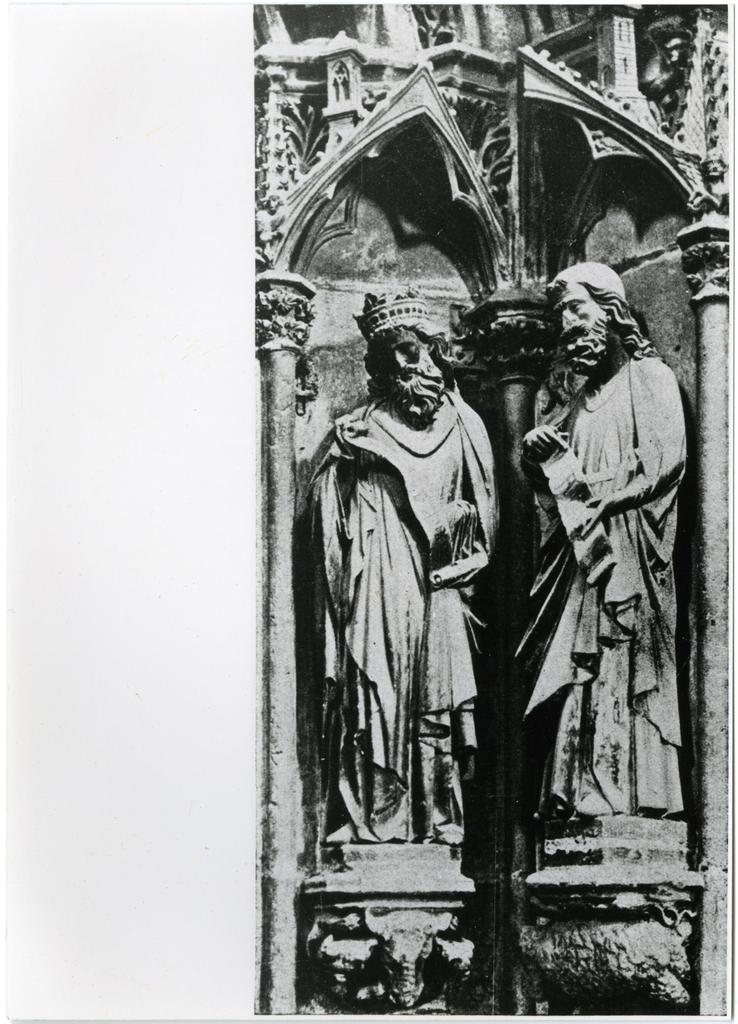 Anonimo , Französischer Meister, letztes Viertel des 13. Jahrh. Salomo und Jesaias(?). Burgos, Kathedrale. Kreuzgangportal.