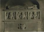 Pisano Nino , Tomba dell'arcivescovo Francesco Moricotti