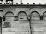 Università di Pisa. Dipartimento di Storia delle Arti , Lucca (dintorni) - Pieve S. Paolo: mensole fianco sud