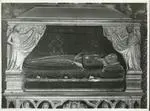 Anonimo napoletano sec. XV , Ritratto funebre di Maria di Durazzo, Angelo reggicortina