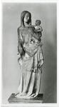 Maestro mosano di Carrara , Madonna con Bambino