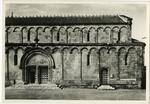 Alinari, Fratelli , Porto Torres, Chiesa di S. Gavino (XII sec.) Fiancata orientale e ingresso (XV secolo)