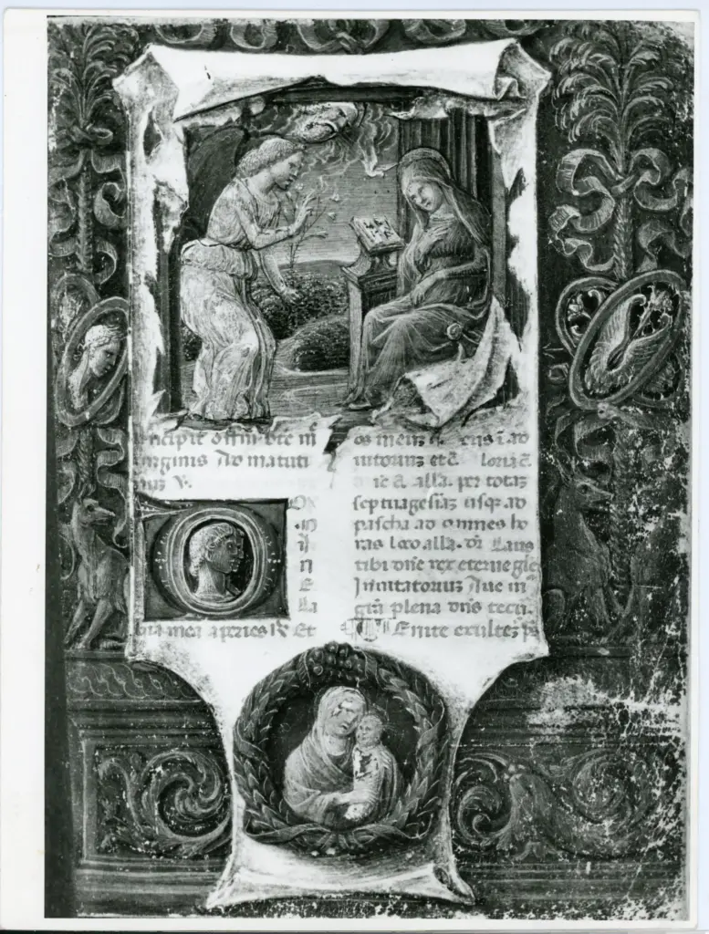 Anonimo toscano sec. XV , Annunciazione, Iniziale D, Iniziale abitata, Finta cornice architettonica con motivi decorativi, Madonna con Bambino in clipeo