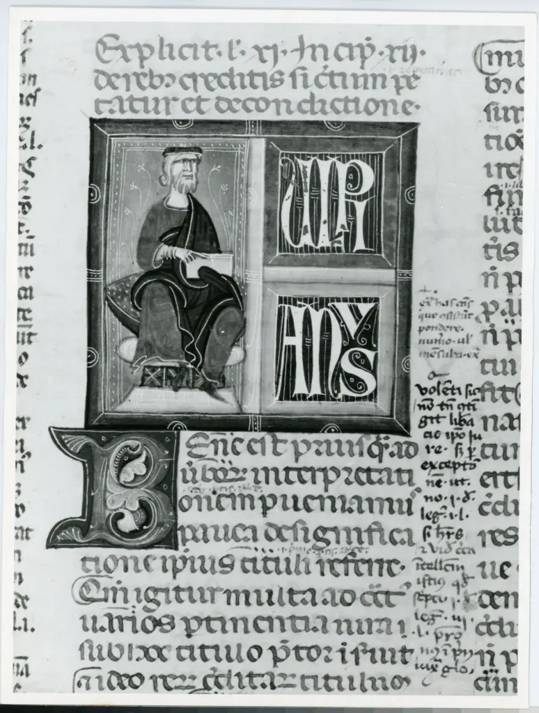 Anonimo italiano sec. XIV , Miniatura tabellare, Ulpiano, Figura maschile con libro, Figura maschile seduta