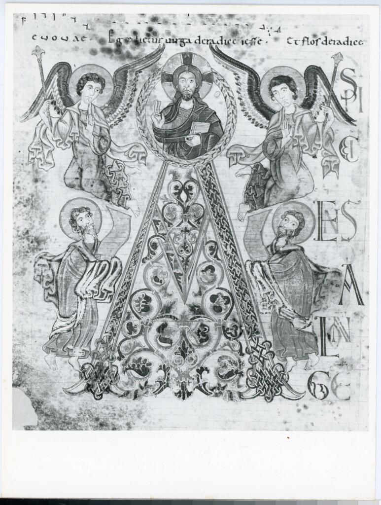 Anonimo italiano sec. XII , Iniziale A, Iniziale decorata, Motivi decorativi fitomorfi, Intreccio, Cristo Pantocratore, Angeli e santi