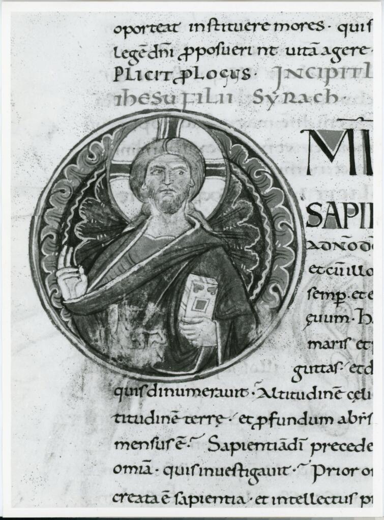 Anonimo italiano sec. XI , Iniziale O, Iniziale abitata, Cristo Pantocratore, Motivi decorativi fitomorfi