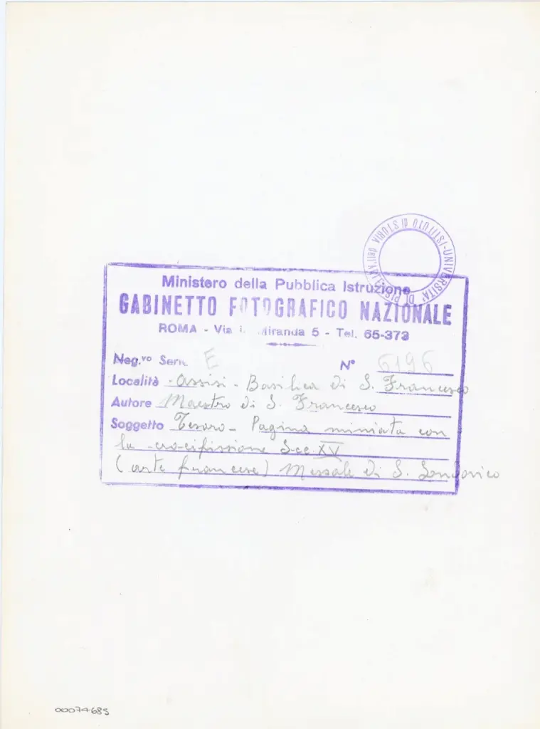 Istituto Centrale per il Catalogo e la Documentazione: Fototeca Nazionale , Assisi - Basilica di S. Francesco - Maestro di S. Francesco - Tesoro - Pagina miniata con la crocifissione sec. XV - (arte francese) - Messale di S. Ludovico , retro