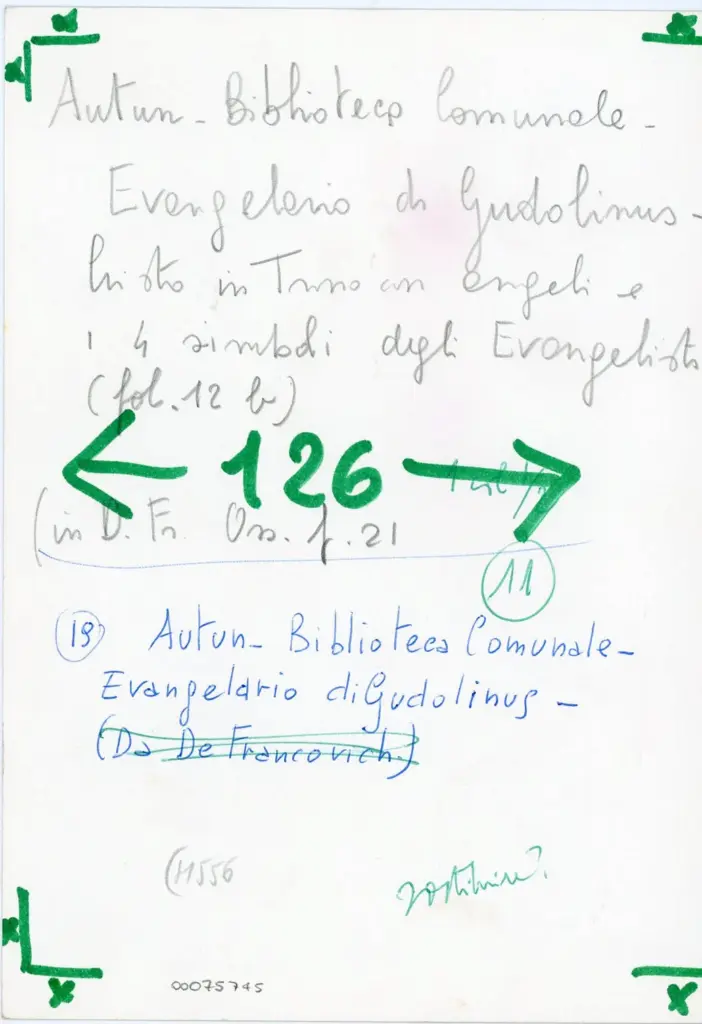 Autun - Biblioteca Comunale - Evangeliario di Gundolinus - Critso in Trono con angeli e i 4 simboli degli Evangelisti (fol. 12v) , retro