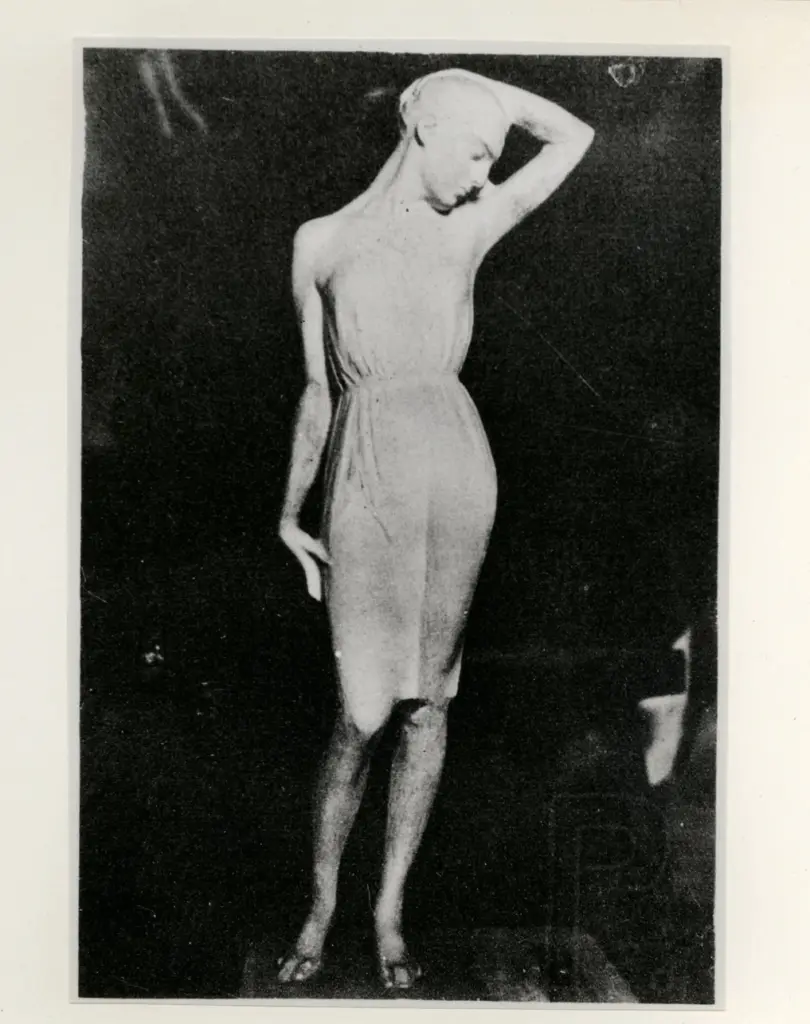 D'Antino, Nicola , Fanciulla la mare