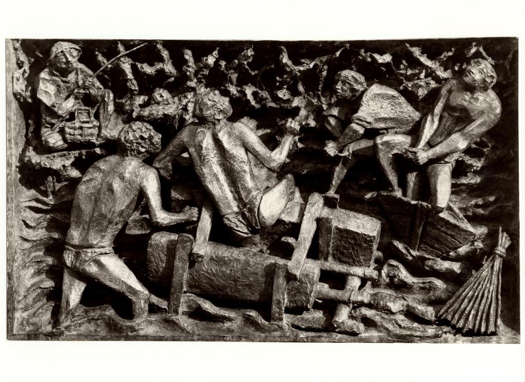 Minguzzi, Luciano , I marmi vengono portati per via d'acqua a Milano - Formella della V porta del Duomo di Milano