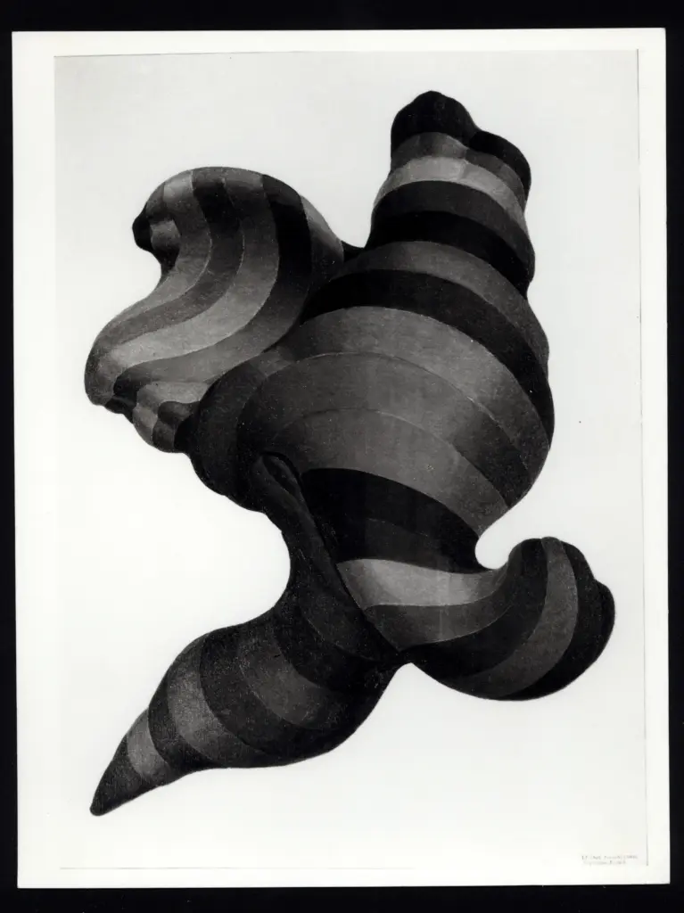 Minassian, Leone , Danza frenetica