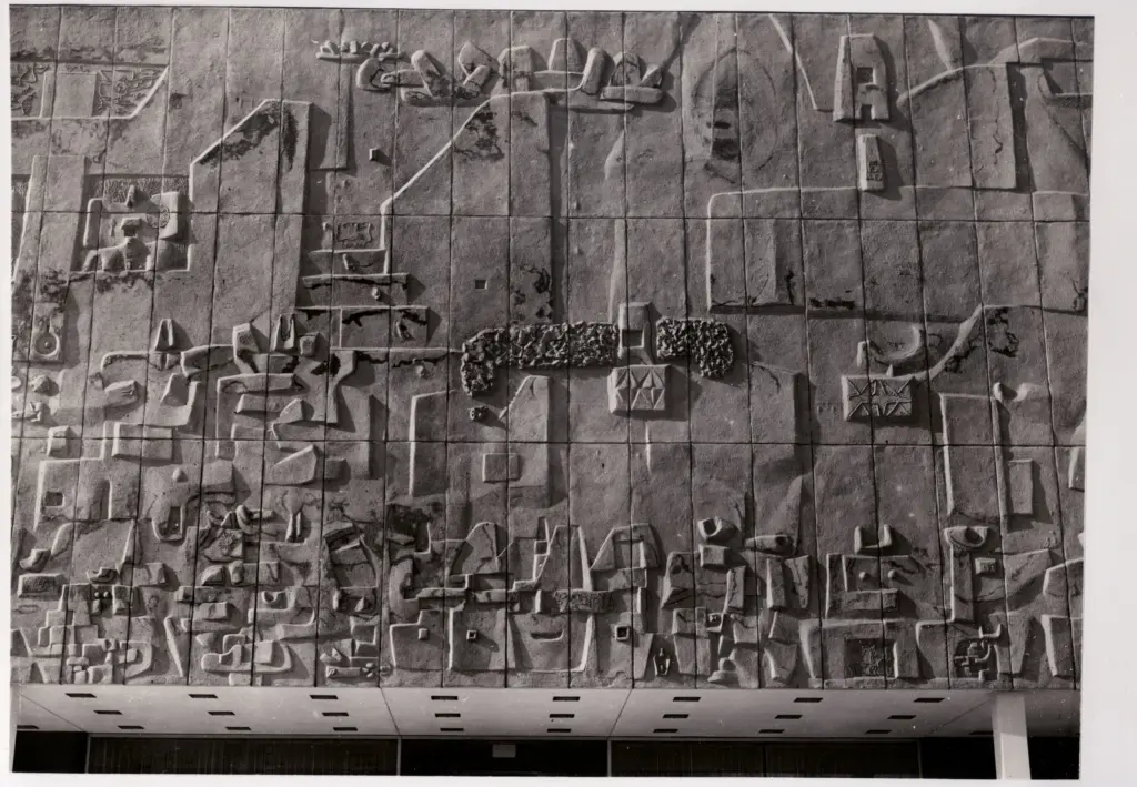 Anonimo , Nivola, Costantino - sec. XX , fronte