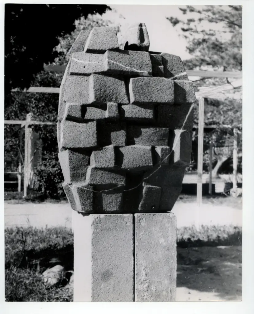 Nivola, Costantino , Scultura