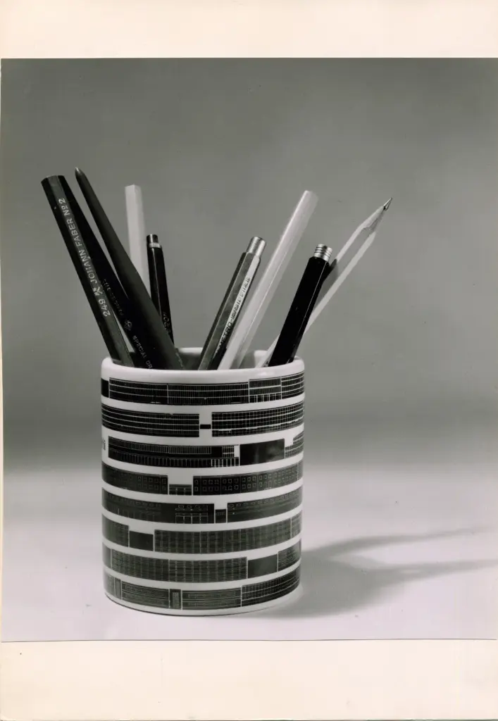 Pintori, Giovanni , Barattolo portamatite