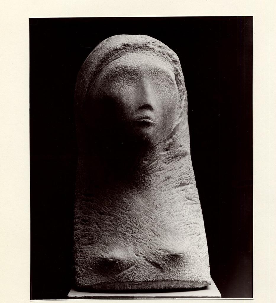 Anonimo , Russo, Carlo - sec. XX - Busto di Donna , fronte