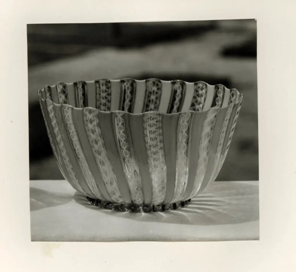 Anonimo , Toso, Aureliano - sec. XX - Coppa in vetro , fronte